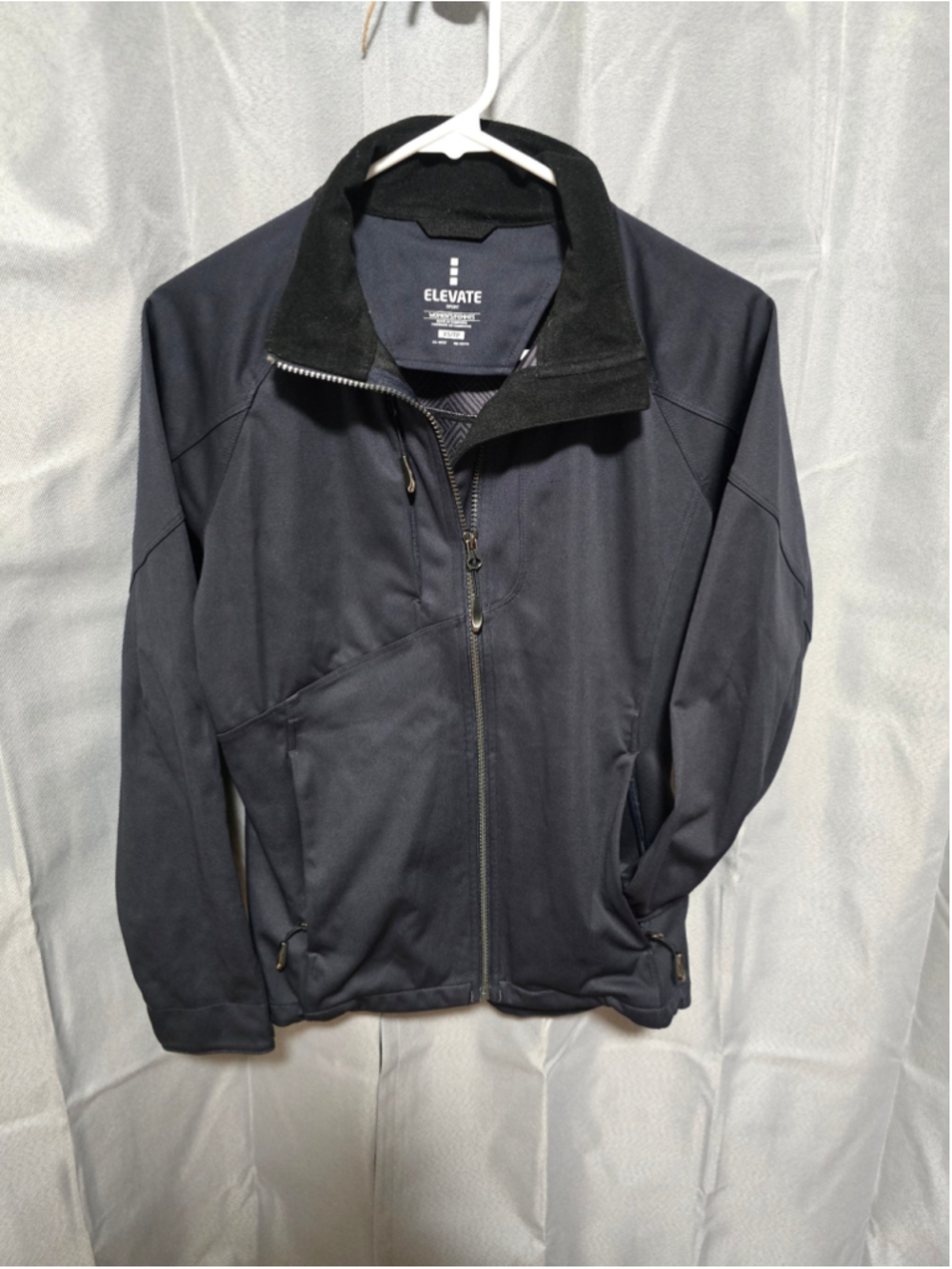 Women's Elevate Sport Softshell Jacket Navy Size XS